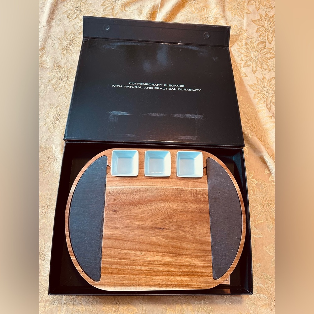 Oval Charcuterie Acacia Wood Board